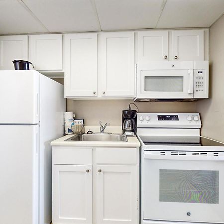 Camelot By The Sea - Oceana Resorts Vacation Rentals Myrtle Beach Bagian luar foto