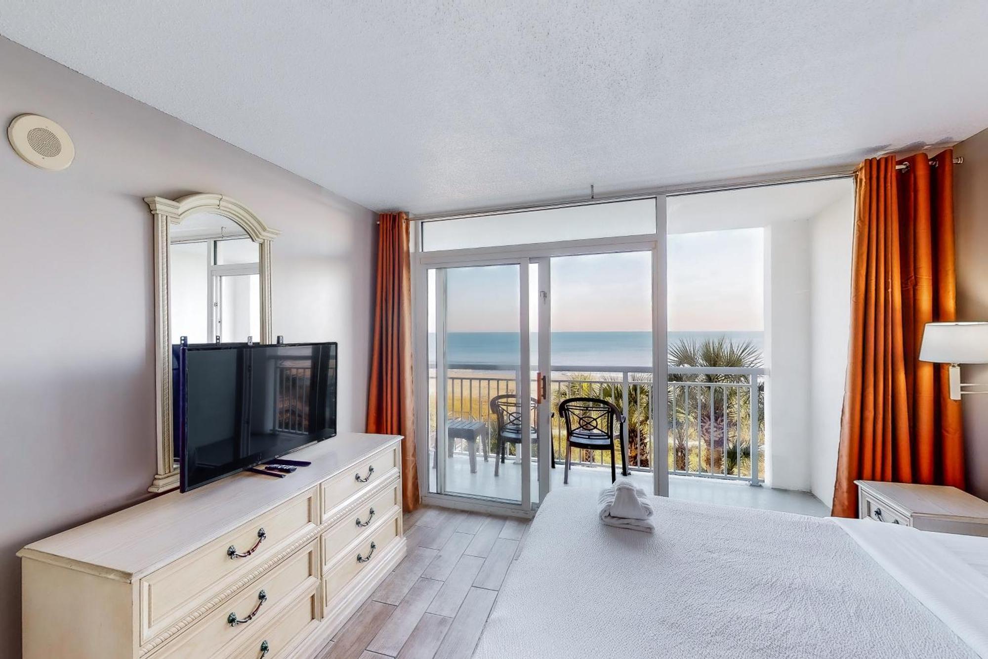 Camelot By The Sea - Oceana Resorts Vacation Rentals Myrtle Beach Bagian luar foto