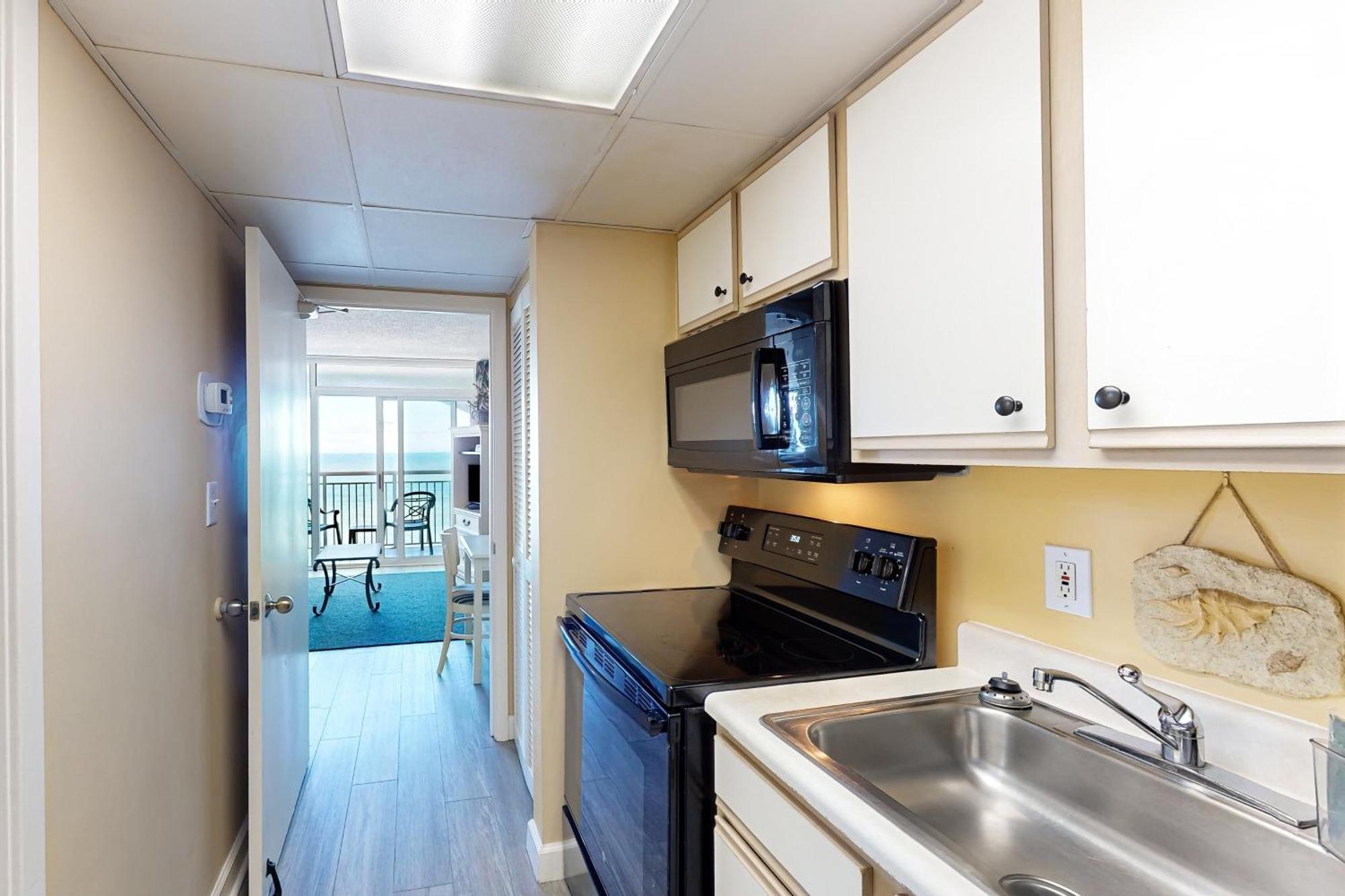 Camelot By The Sea - Oceana Resorts Vacation Rentals Myrtle Beach Bagian luar foto